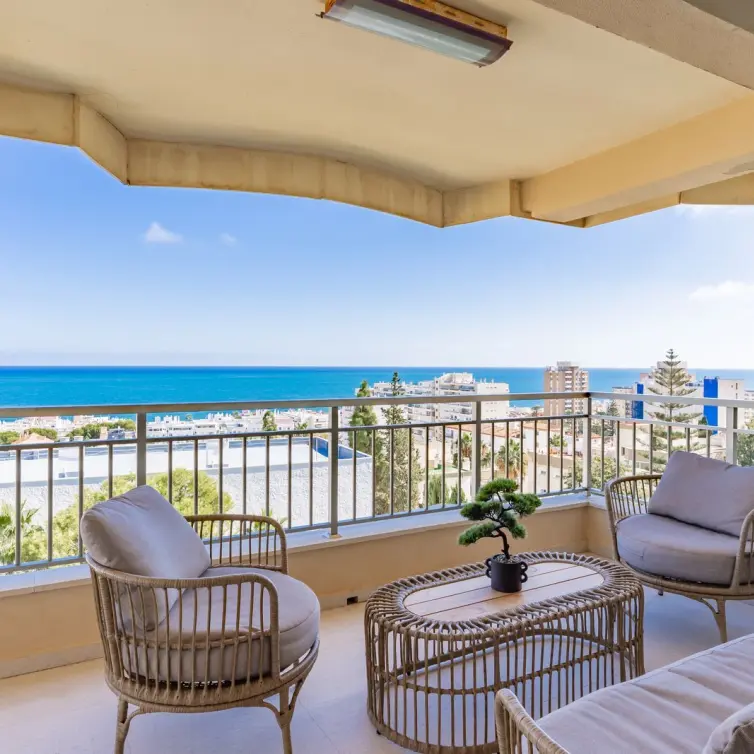 Sale of penthouse in Torremolinos