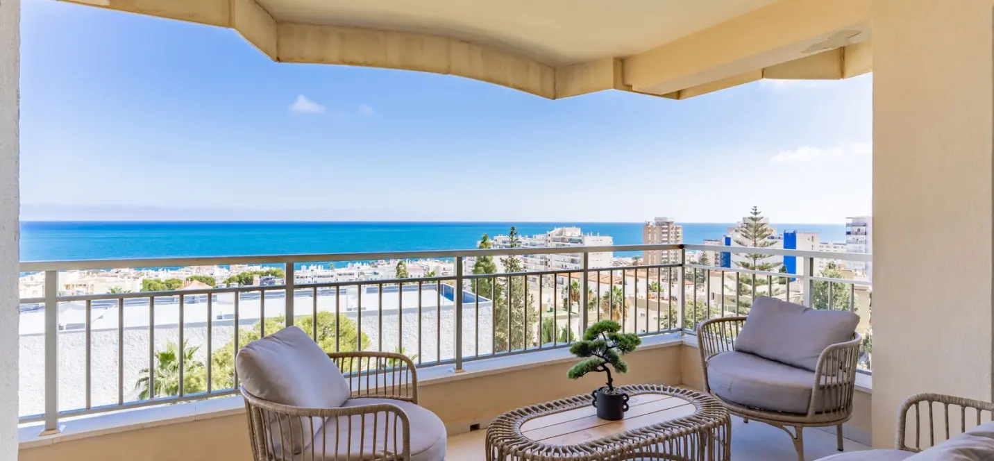 Sale of penthouse in Torremolinos 1