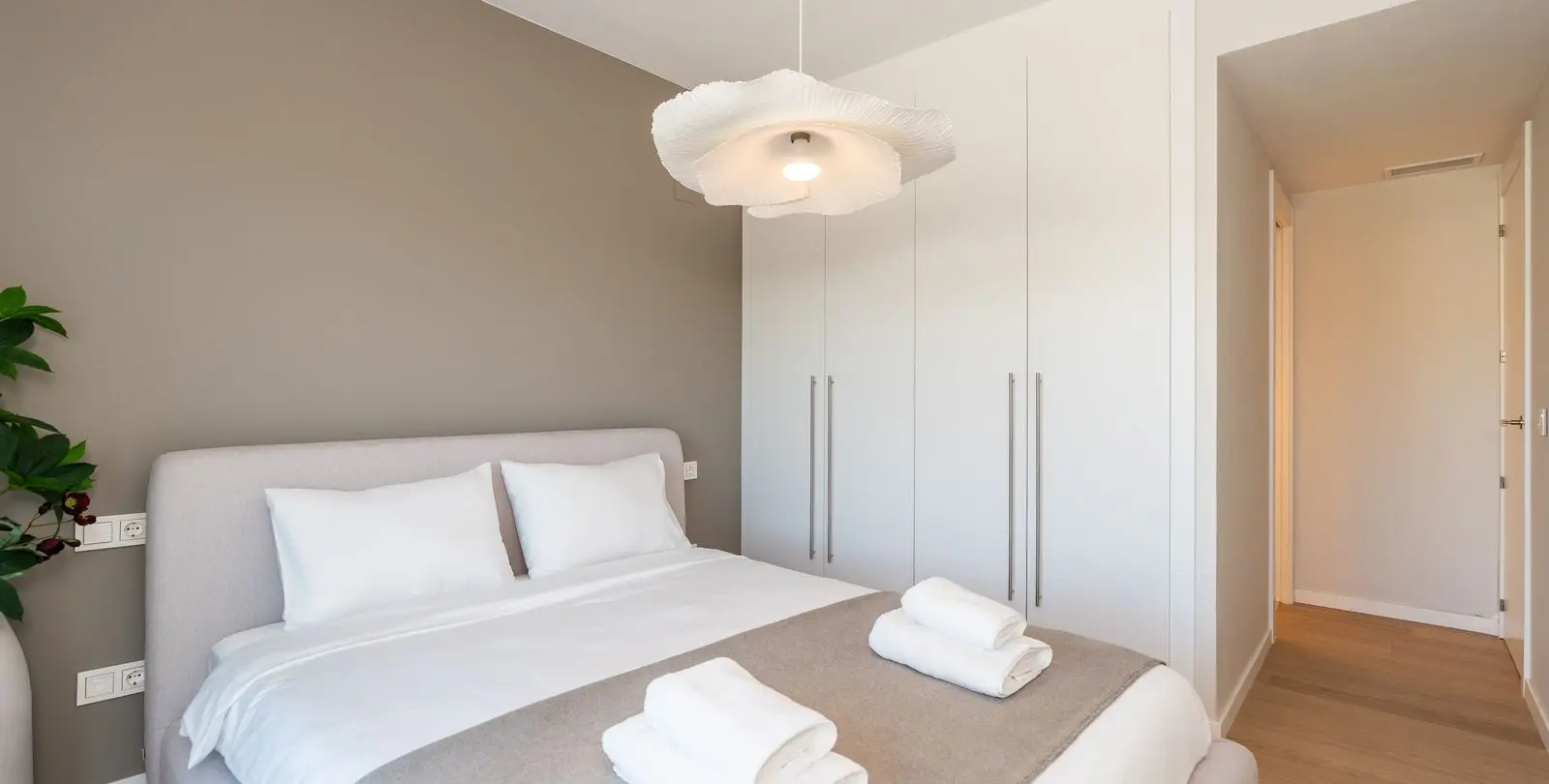 Sale of middle floor apartment in Estepona 9