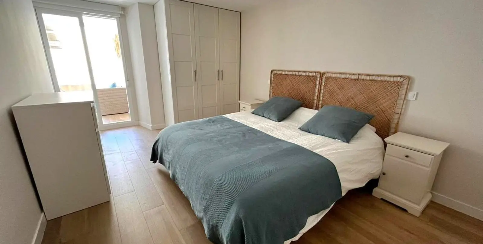 Продажа апартаментов на среднем этаже в Marbella 8