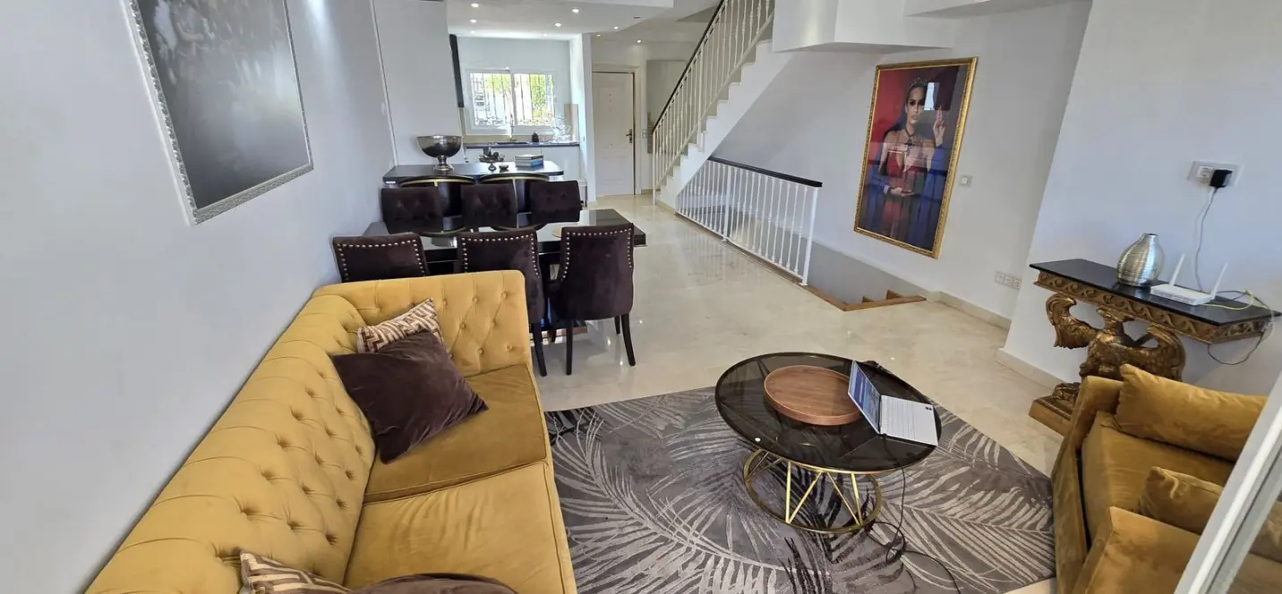 Sale of townhouse in Nueva Andalucía 3
