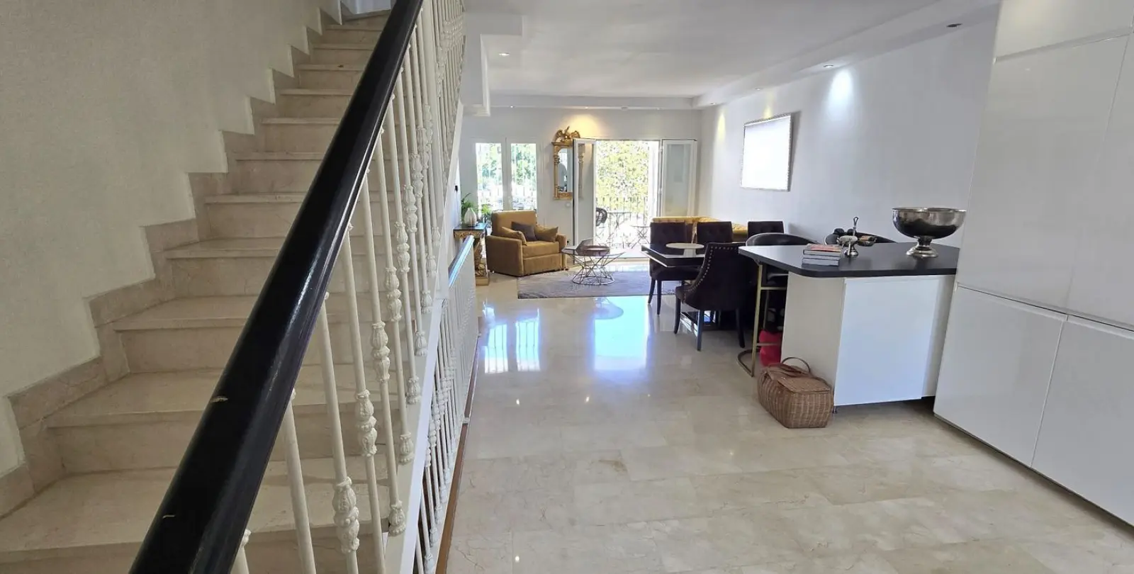 Sale of townhouse in Nueva Andalucía 6