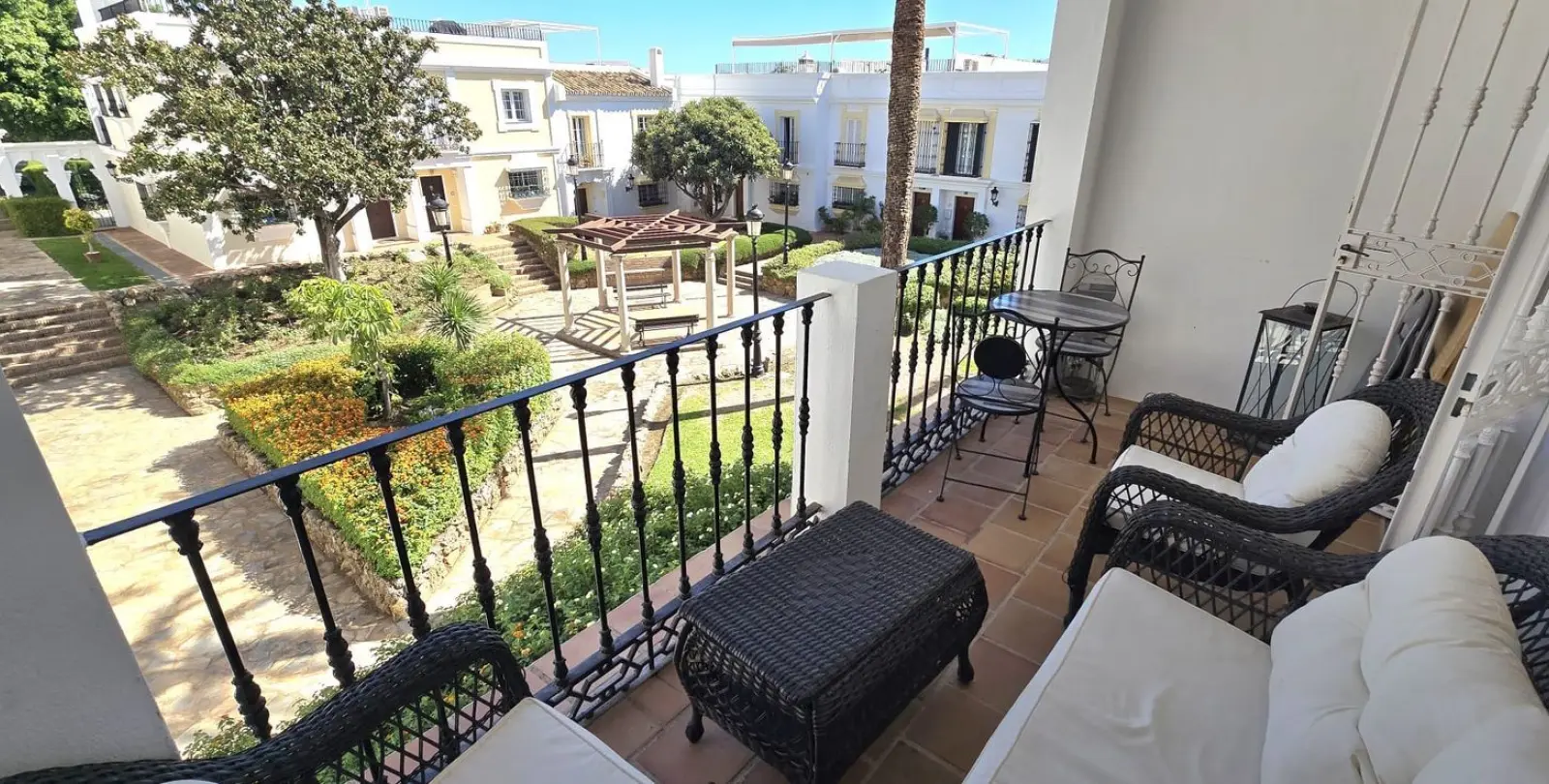 Sale of townhouse in Nueva Andalucía 7