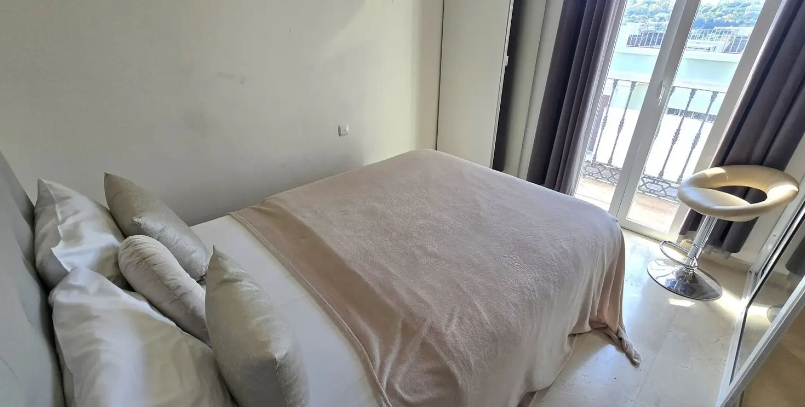 Sale of townhouse in Nueva Andalucía 10