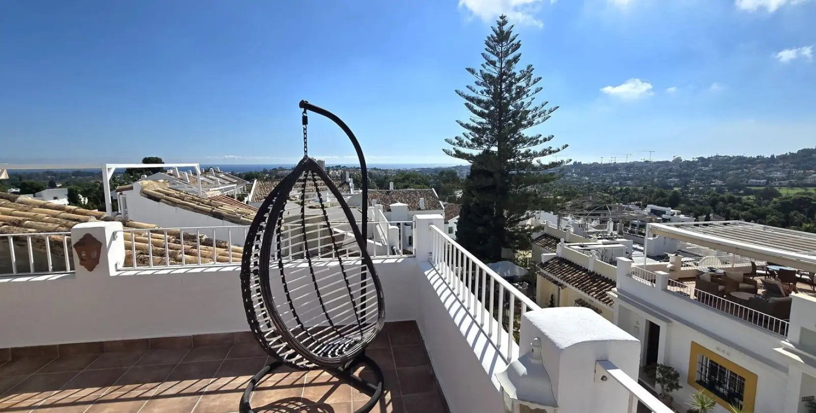 Sale of townhouse in Nueva Andalucía 23
