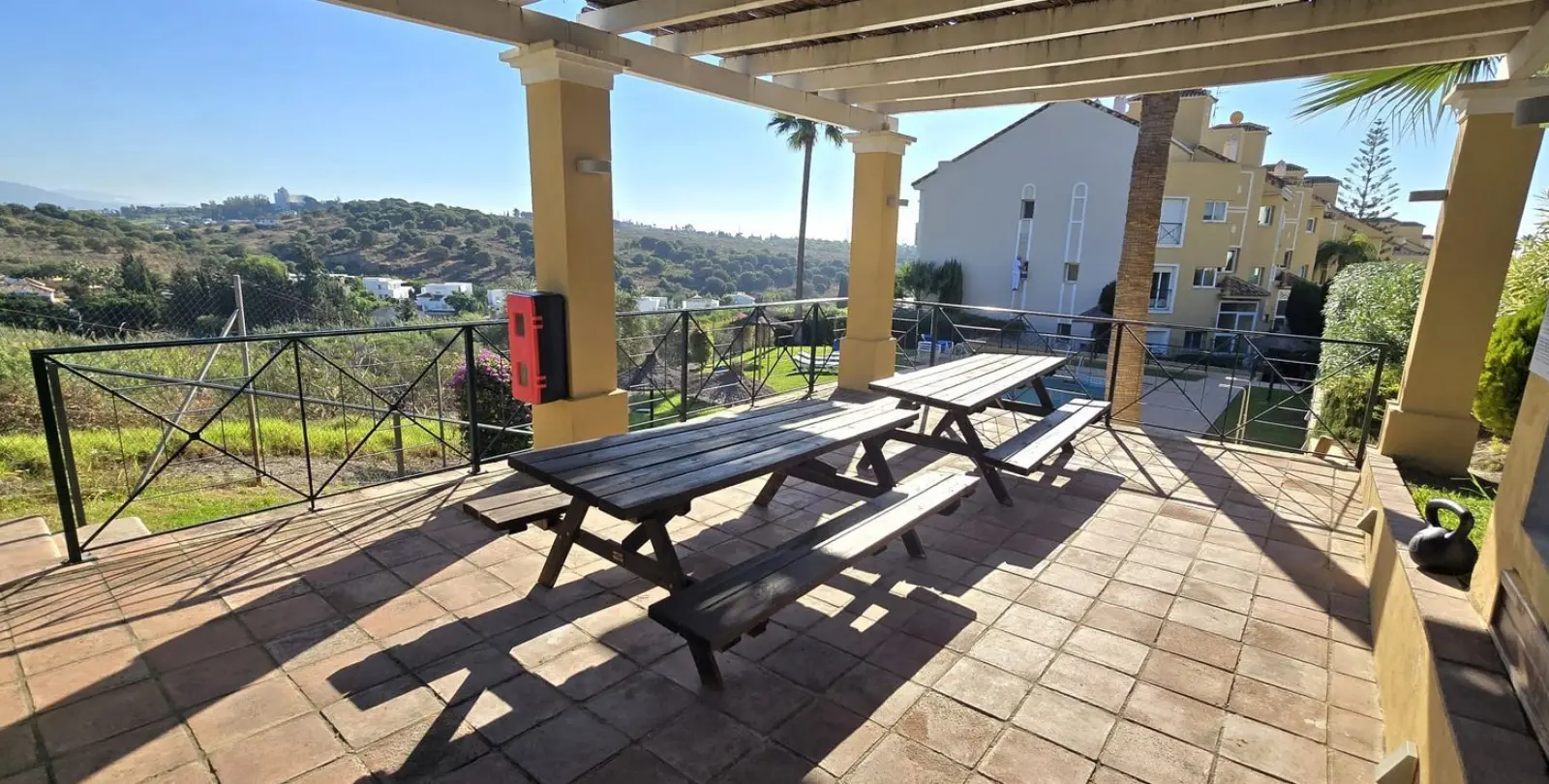 Sale of penthouse in Bel Air 22