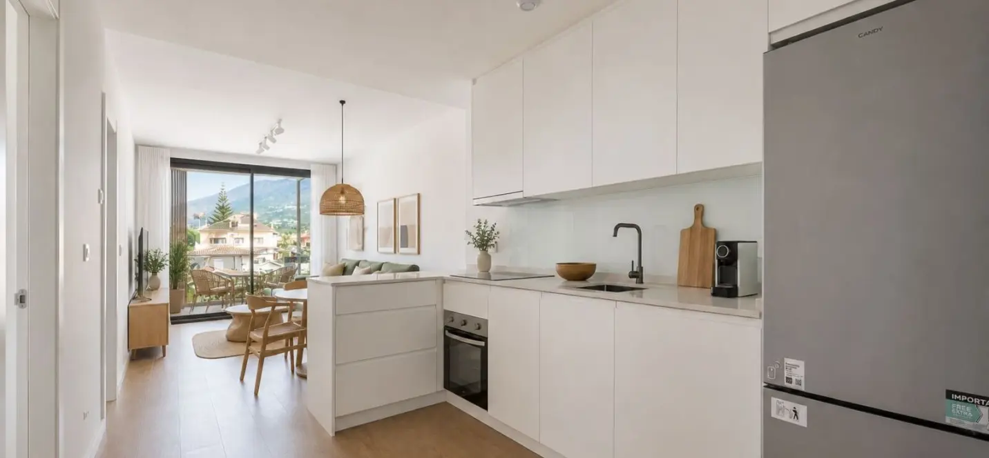 Sale of middle floor apartment in Los Boliches 1