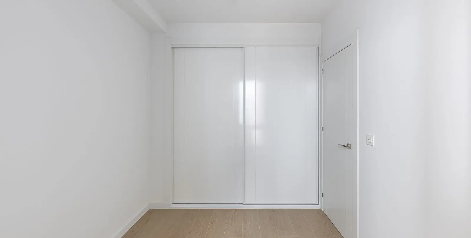 Sale of middle floor apartment in Los Boliches 11