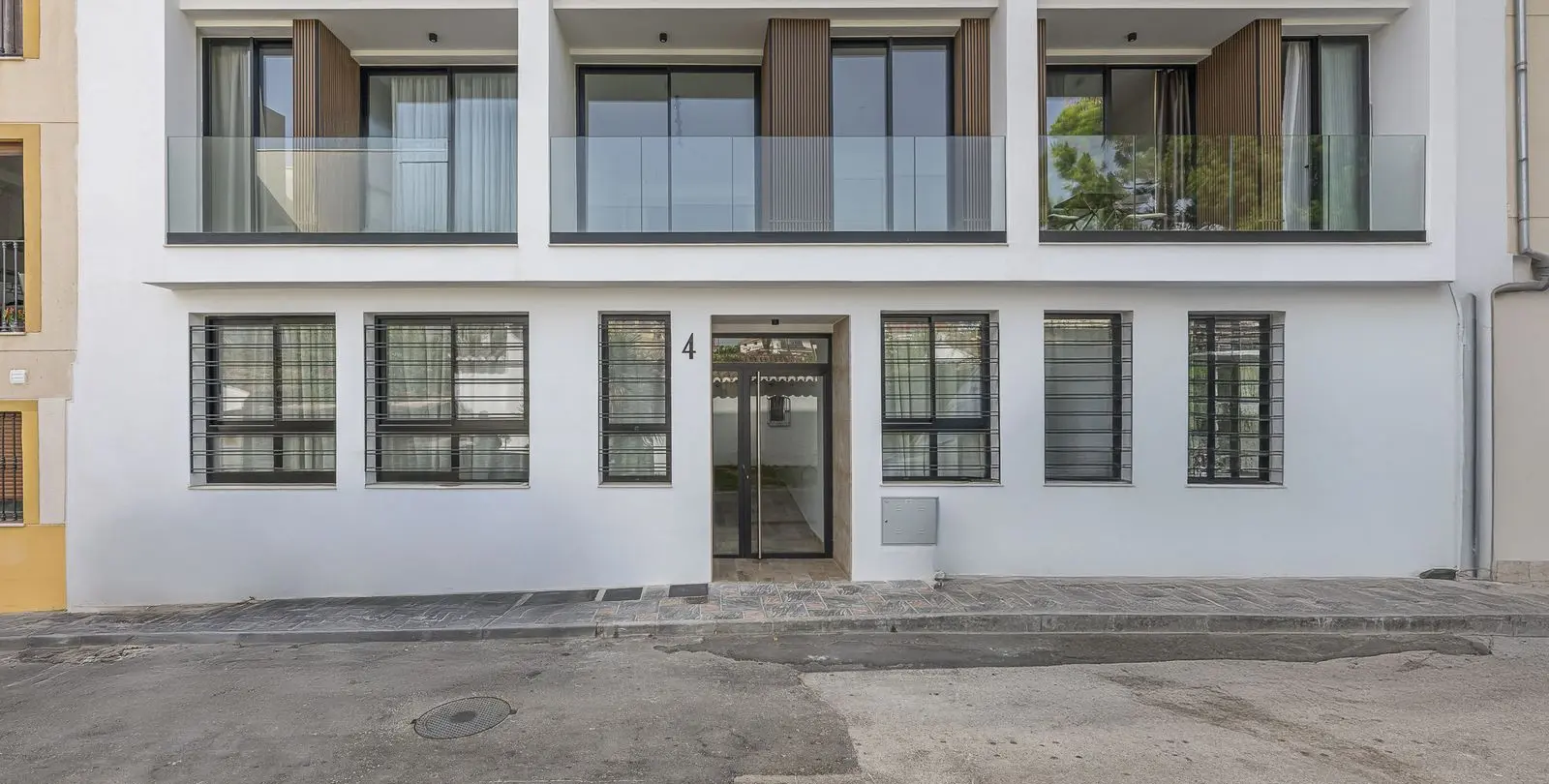 Sale of middle floor apartment in Los Boliches 28