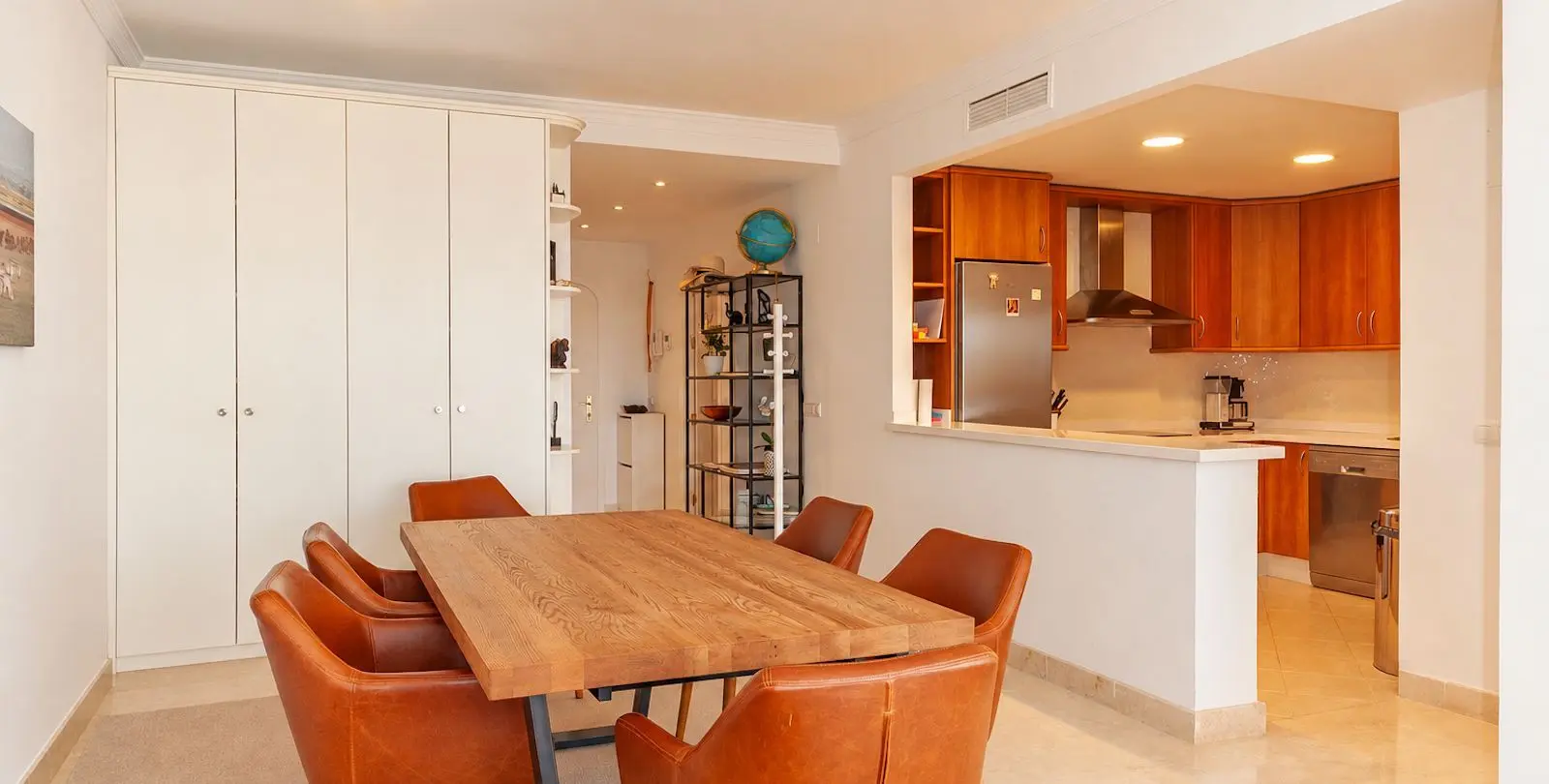 Sale of ground floor apartment in Elviria 11