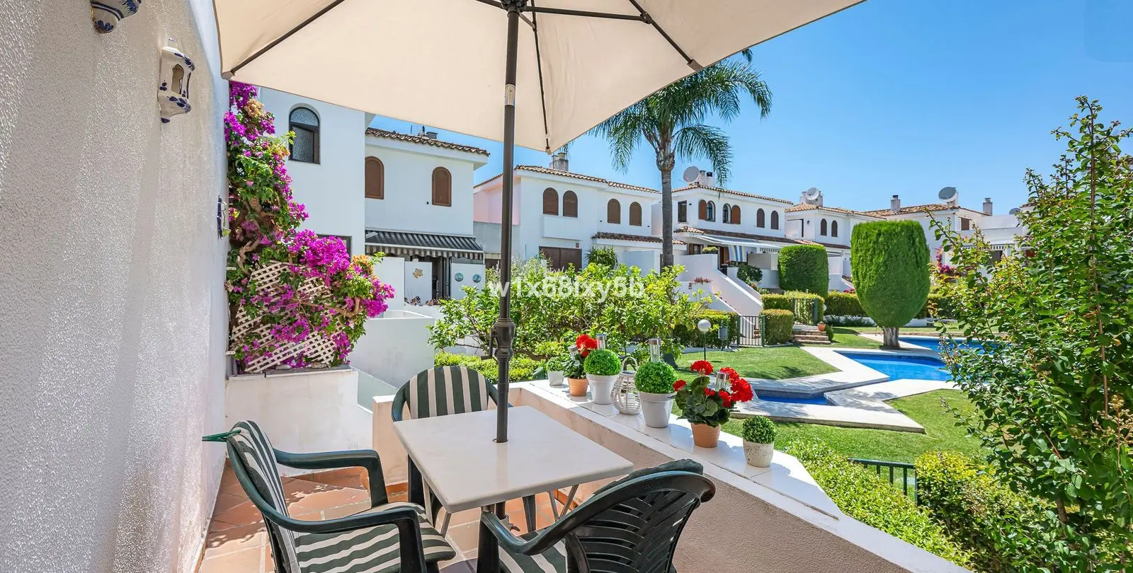 Sale of townhouse in Cancelada 1