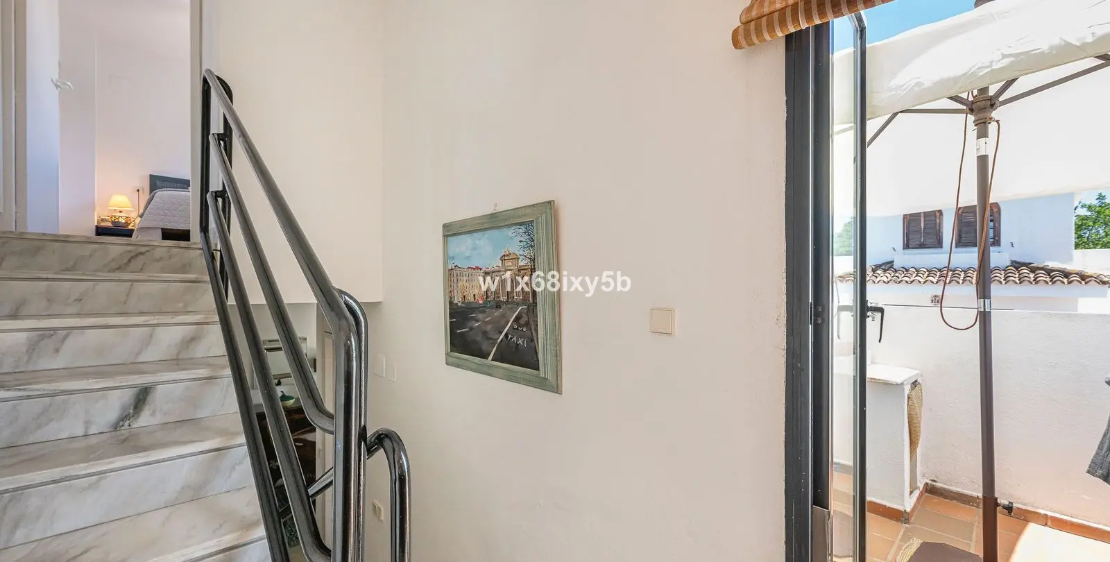 Sale of townhouse in Cancelada 17