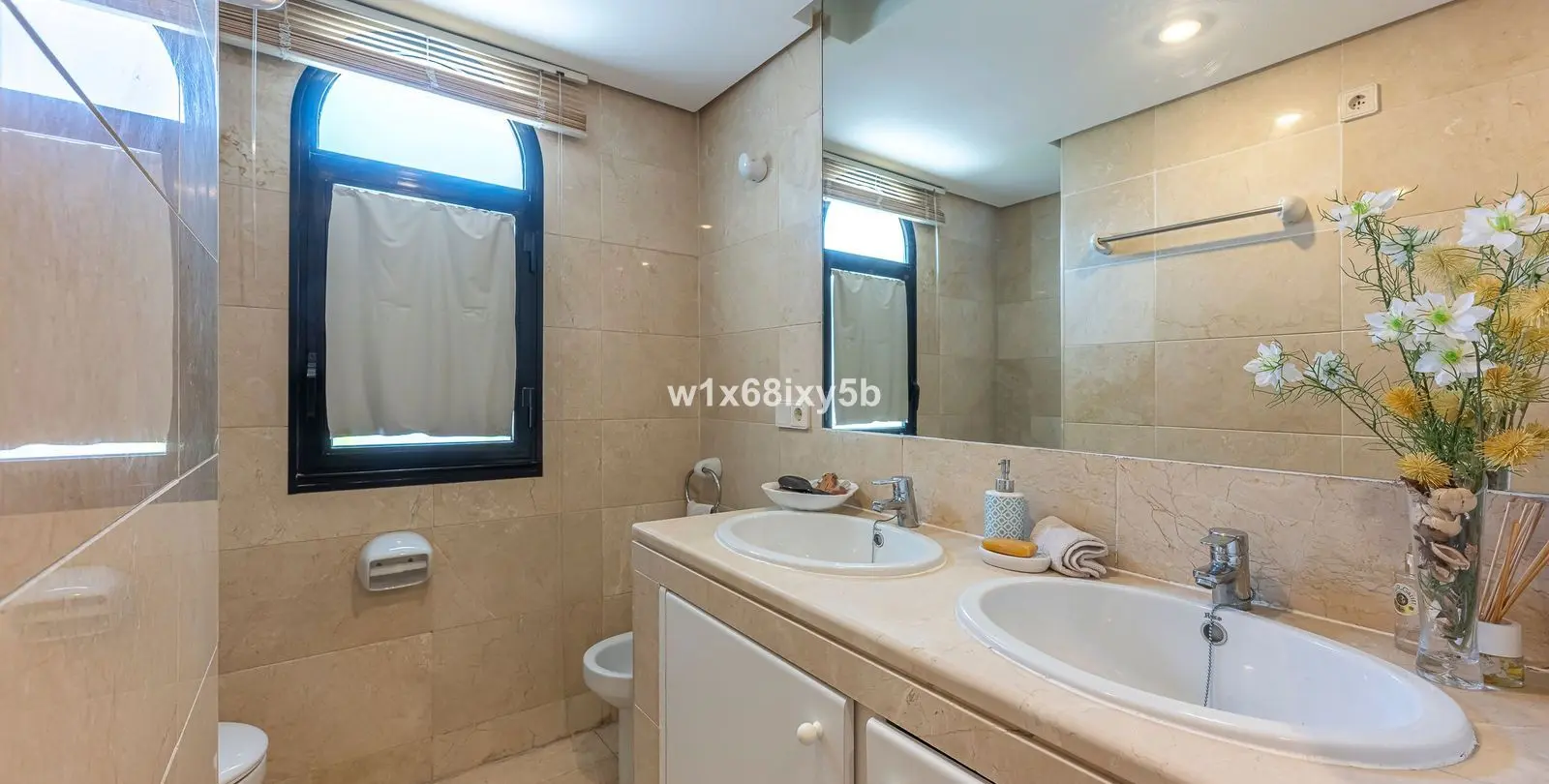 Sale of townhouse in Cancelada 23