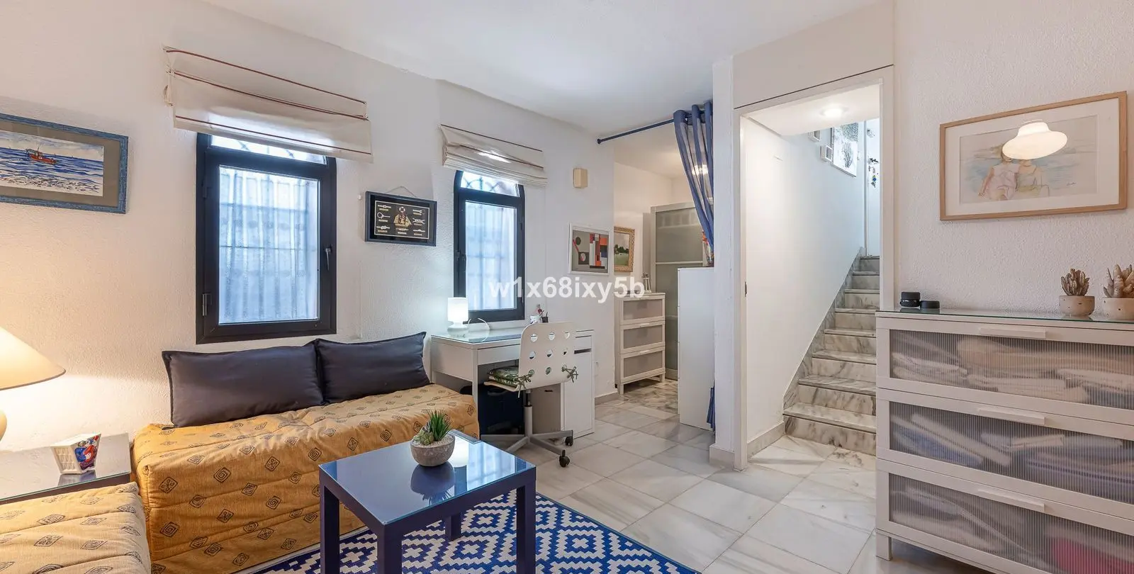 Sale of townhouse in Cancelada 25