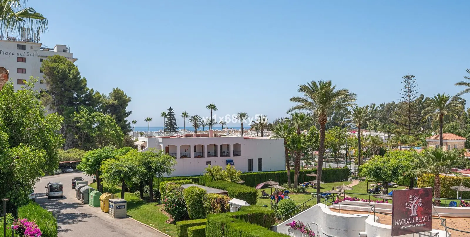Sale of townhouse in Cancelada 35