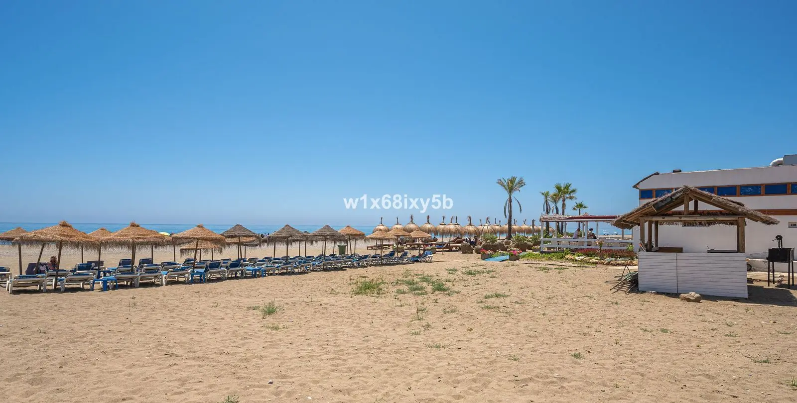 Sale of townhouse in Cancelada 38