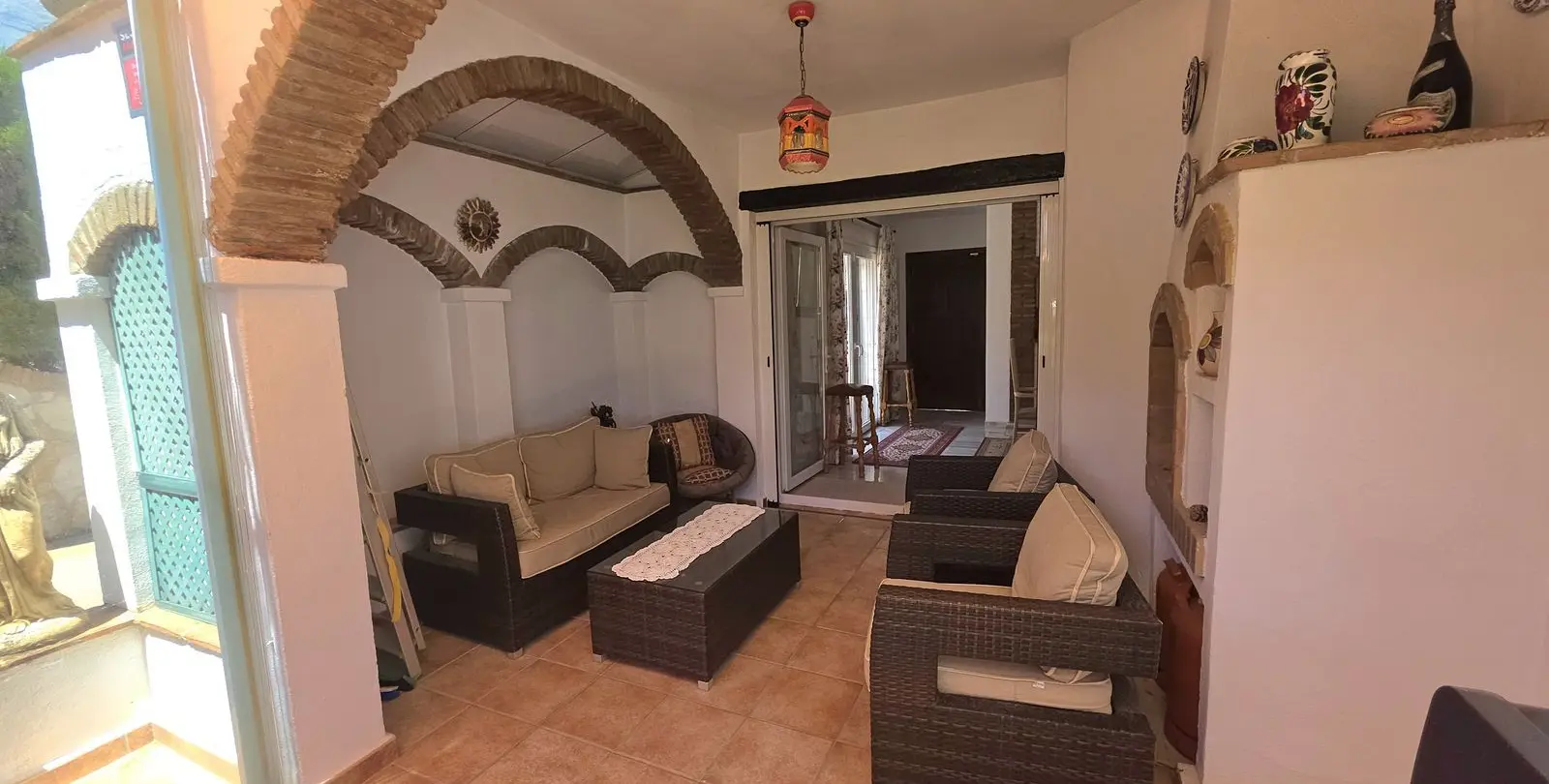 Sale of townhouse in Calahonda 6