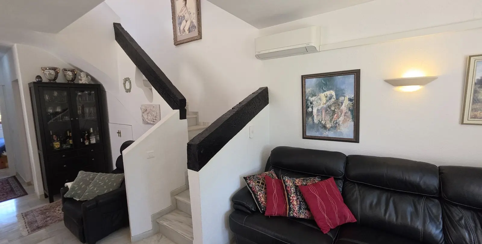 Sale of townhouse in Calahonda 14