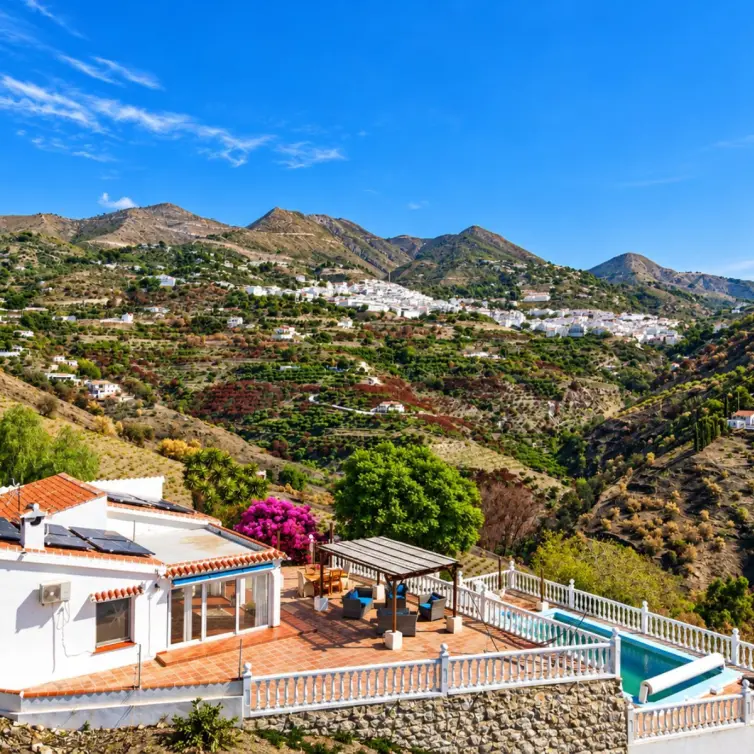 Sale of detached villa in Cómpeta