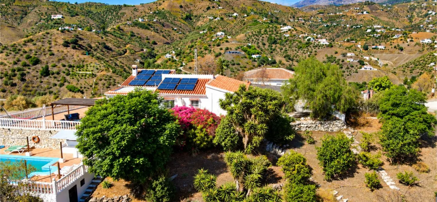 Sale of detached villa in Cómpeta 4