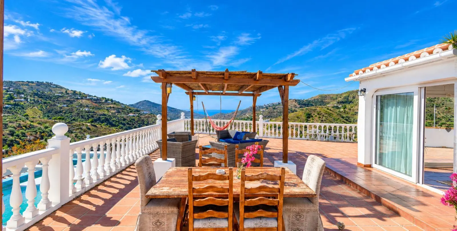 Sale of detached villa in Cómpeta 11