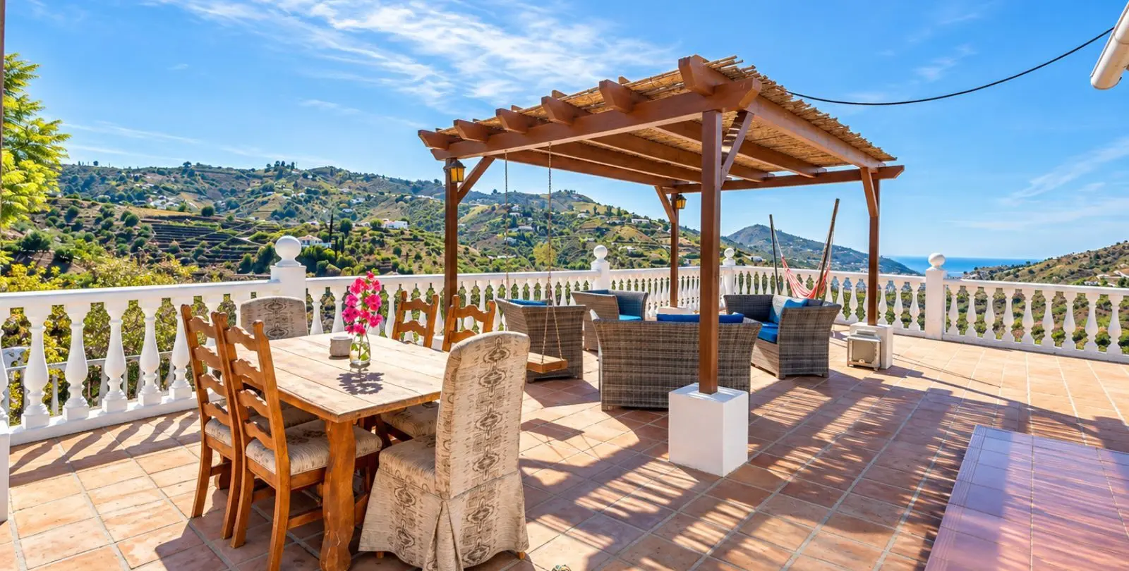 Sale of detached villa in Cómpeta 12