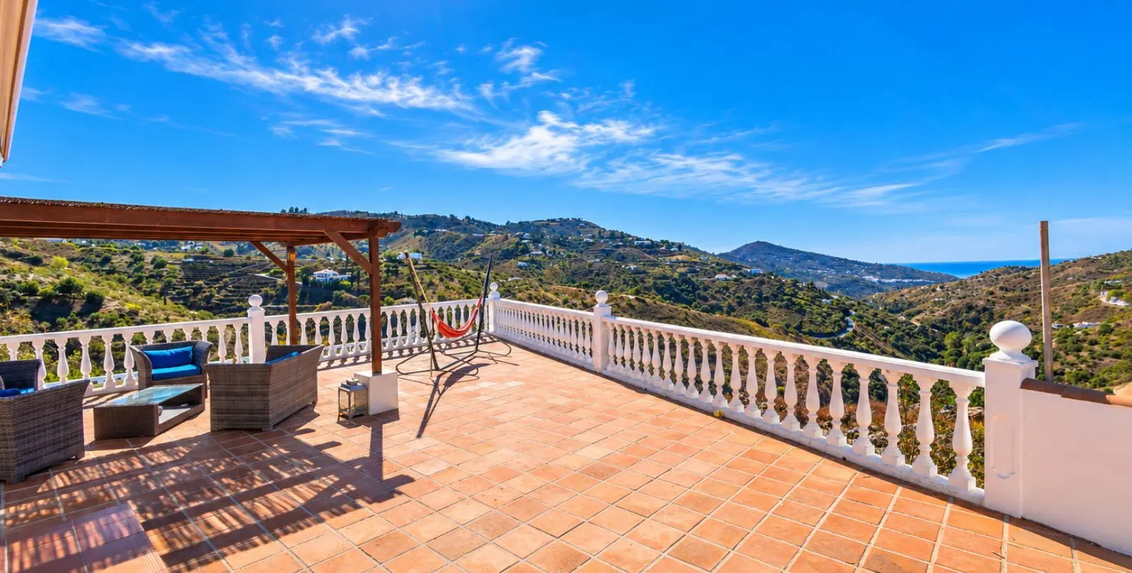 Sale of detached villa in Cómpeta 15