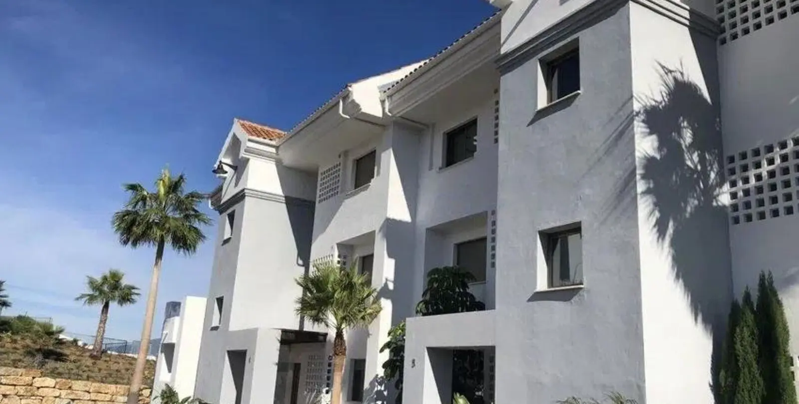 Sale of ground floor apartment in Calanova Golf 1
