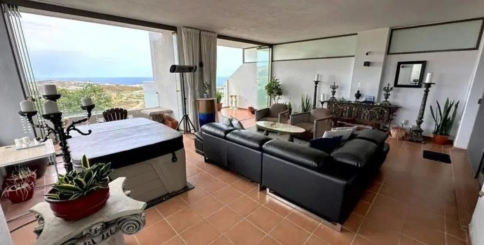 Sale of ground floor apartment in Calanova Golf 7