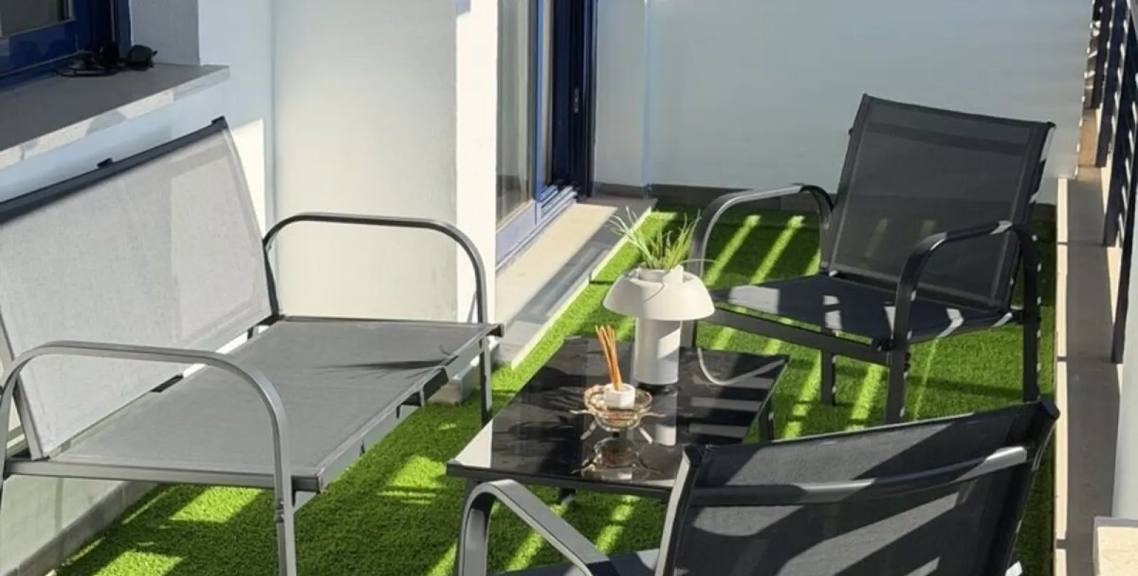Sale of middle floor apartment in Estepona 5