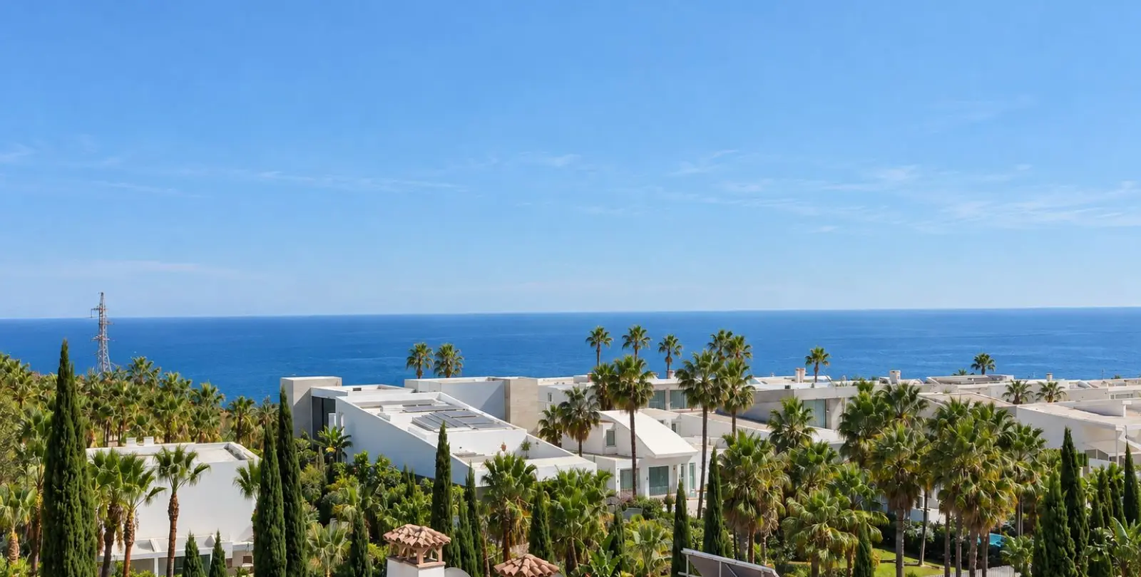 Sale of penthouse in Higueron 28
