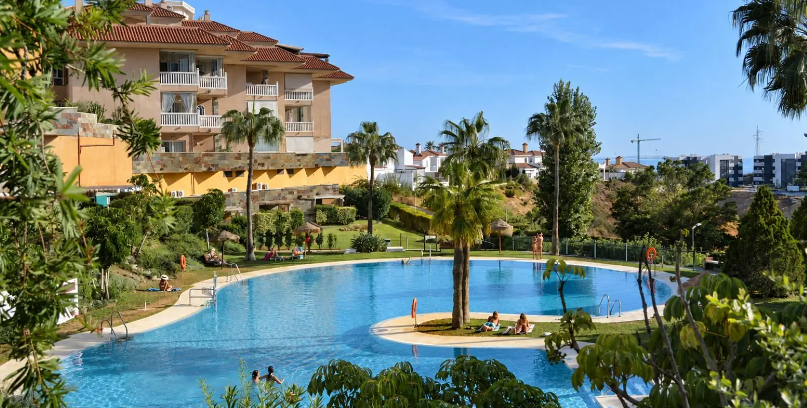 Sale of penthouse in Higueron 31