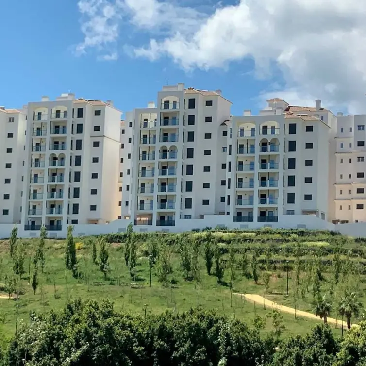 Sale of penthouse in Estepona