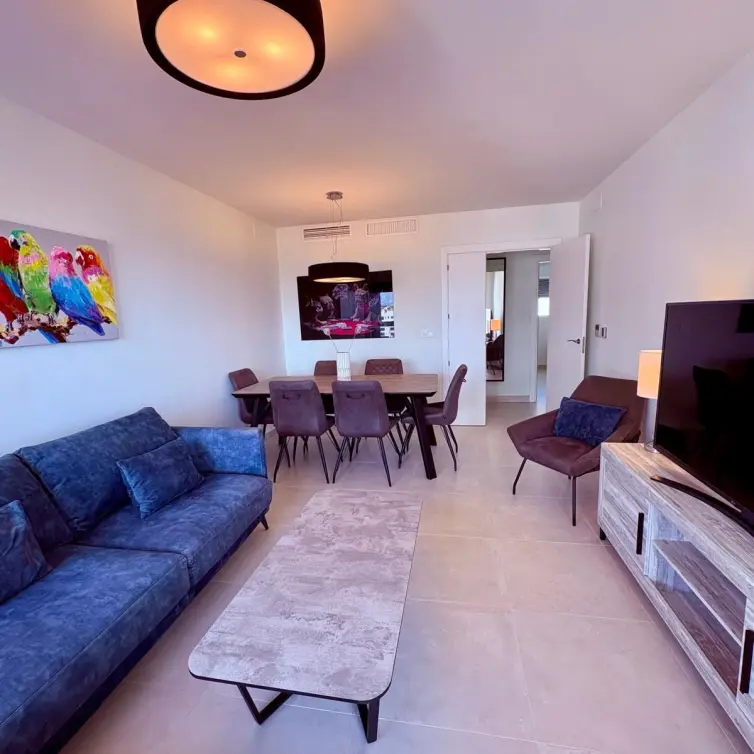Sale of penthouse in Estepona