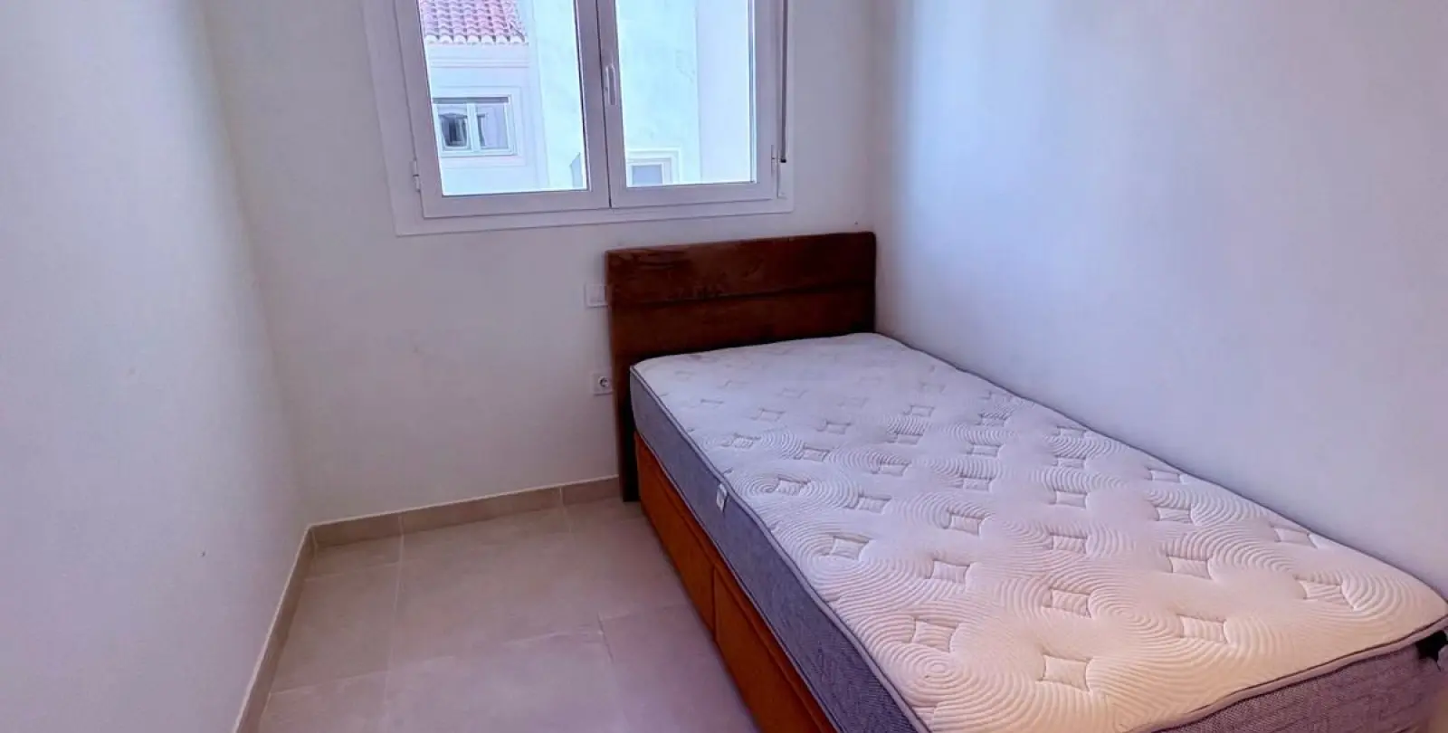 Sale of penthouse in Estepona 10