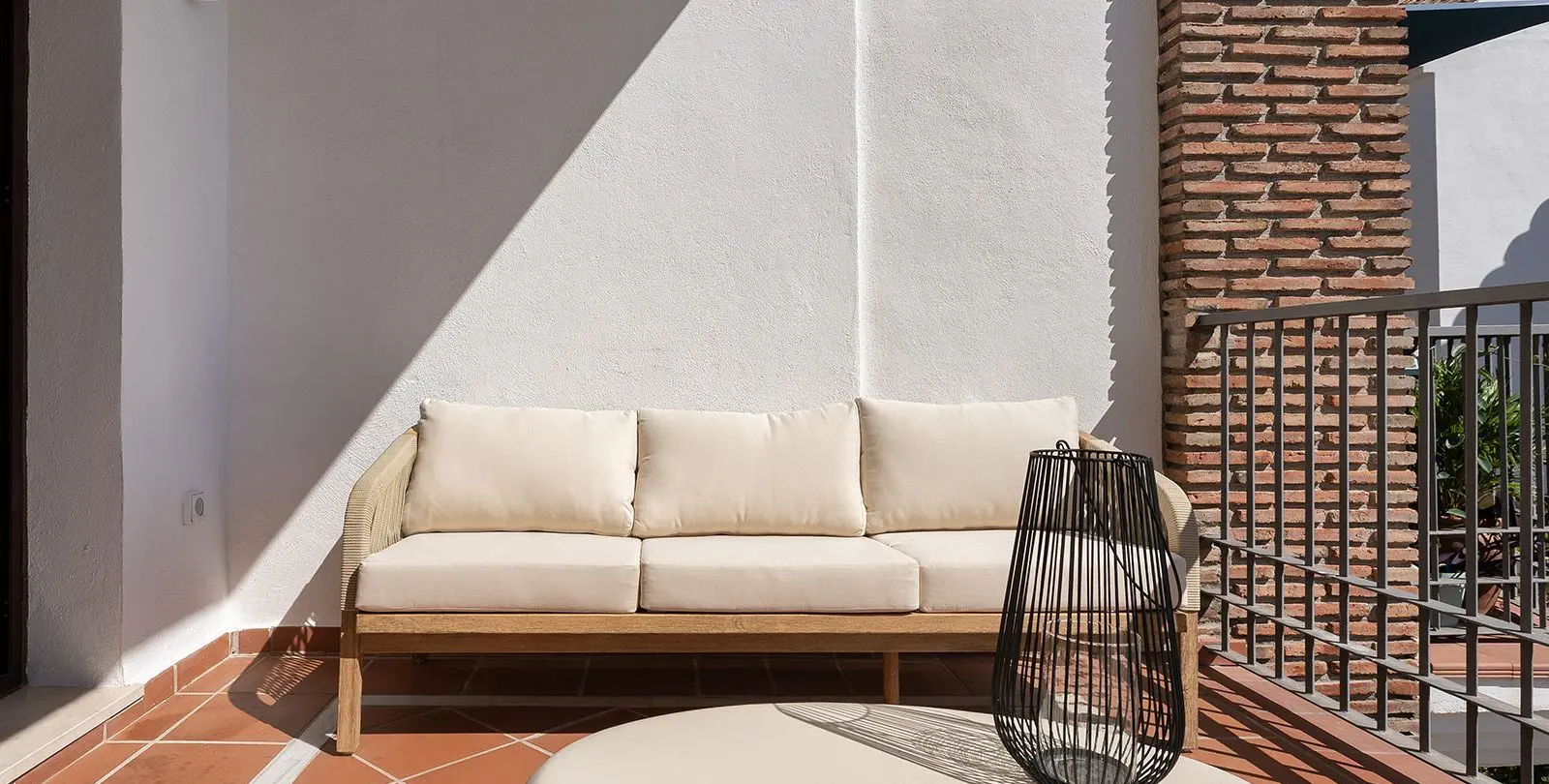 Sale of middle floor apartment in Los Arqueros 7
