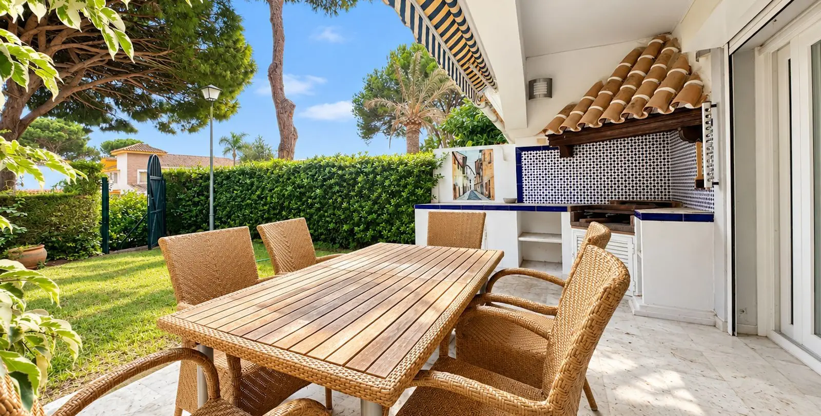 Sale of townhouse in Cabopino 4