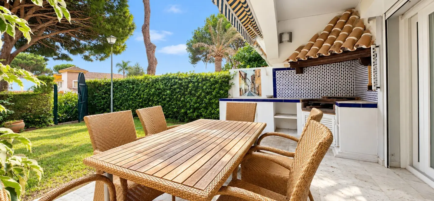 Sale of townhouse in Cabopino 3