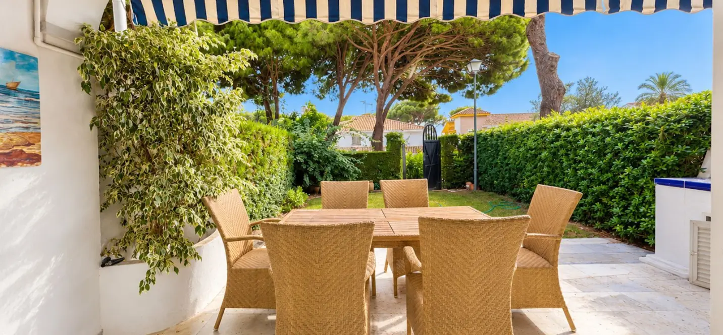 Sale of townhouse in Cabopino 4