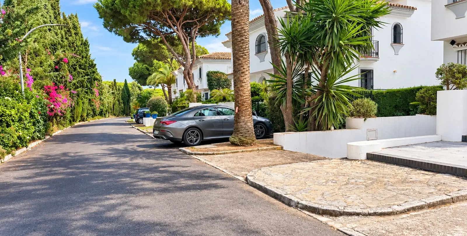 Sale of townhouse in Cabopino 13