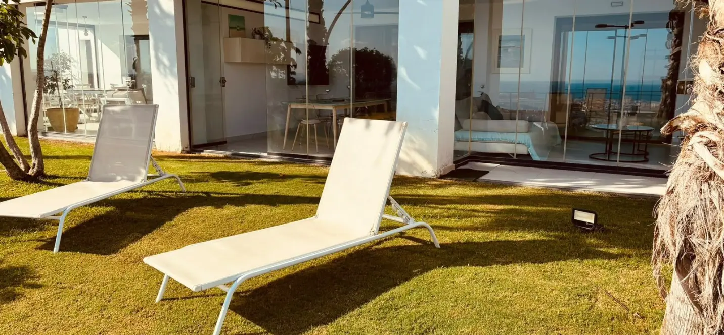 Sale of ground floor apartment in Estepona 4