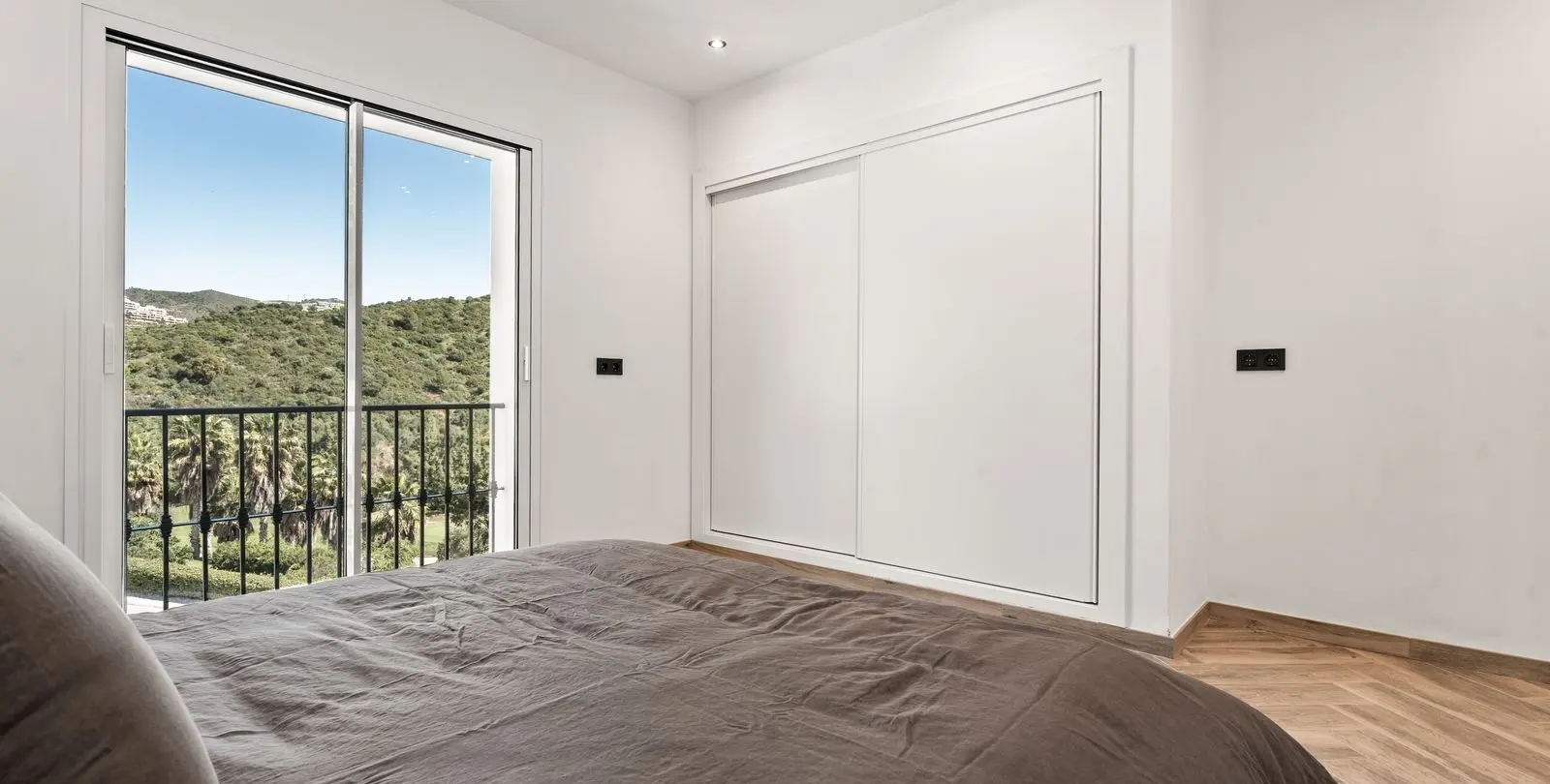 Sale of penthouse in Marbella 18