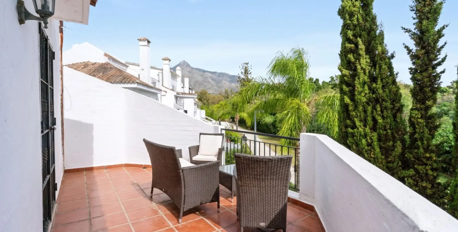 Sale of townhouse in Nueva Andalucía 7