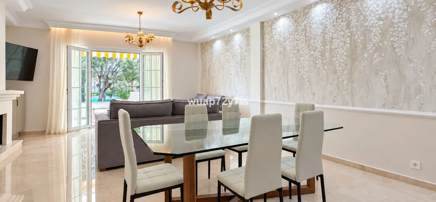 Sale of middle floor apartment in El Presidente 3