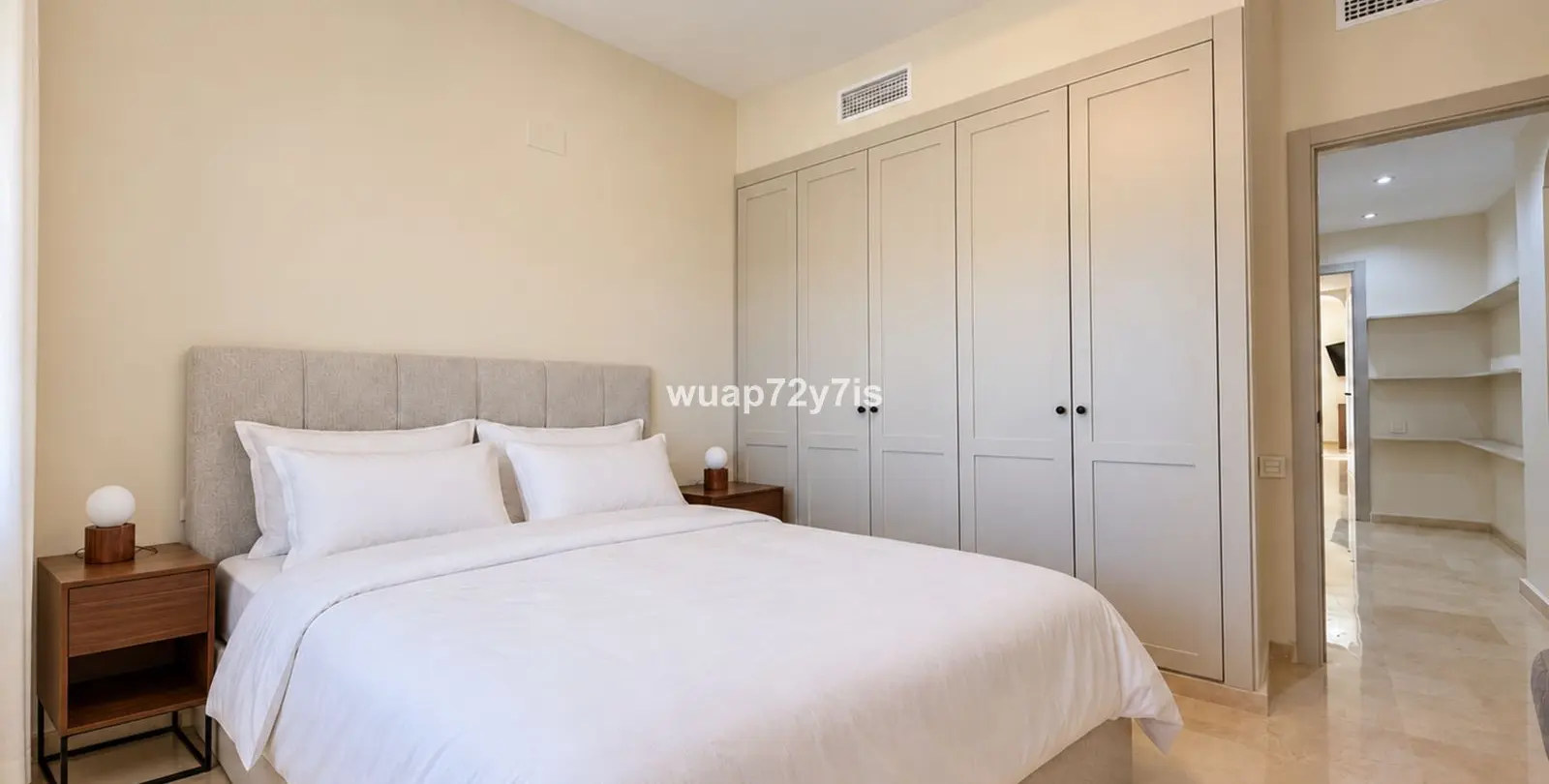 Sale of middle floor apartment in El Presidente 25
