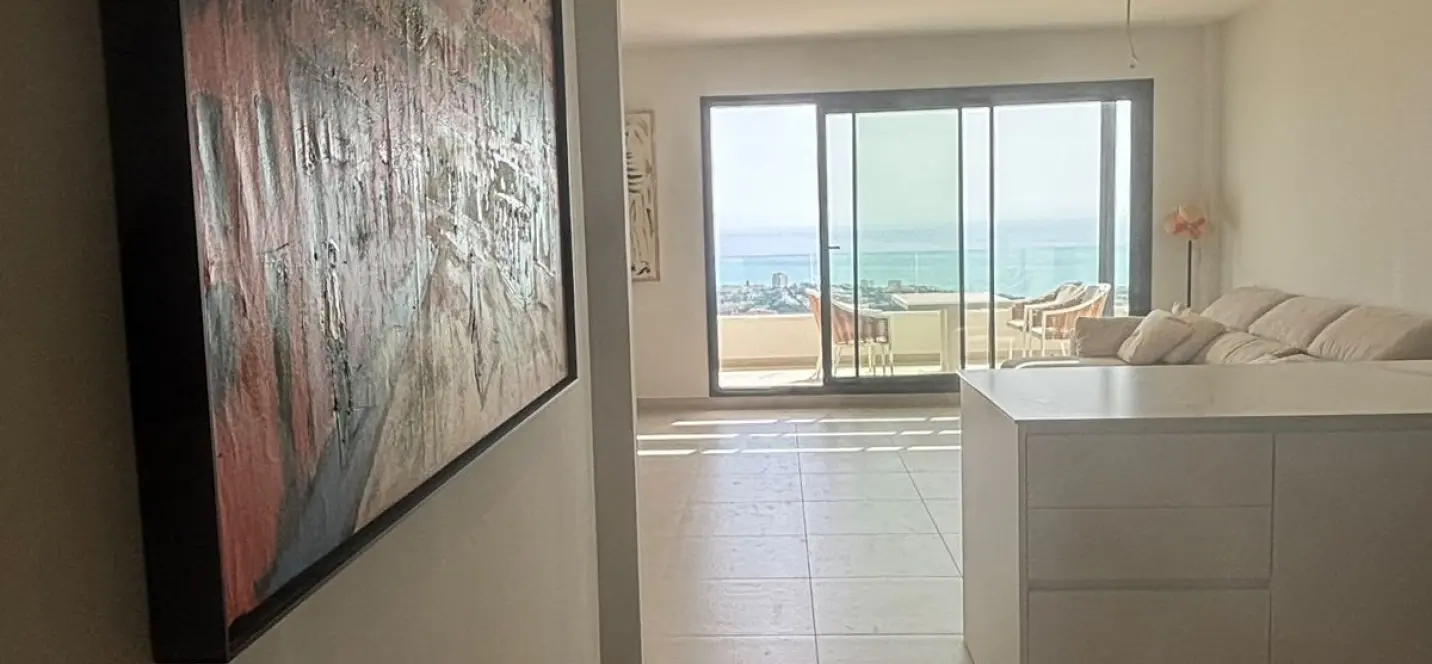 Sale of penthouse in Benalmadena 3