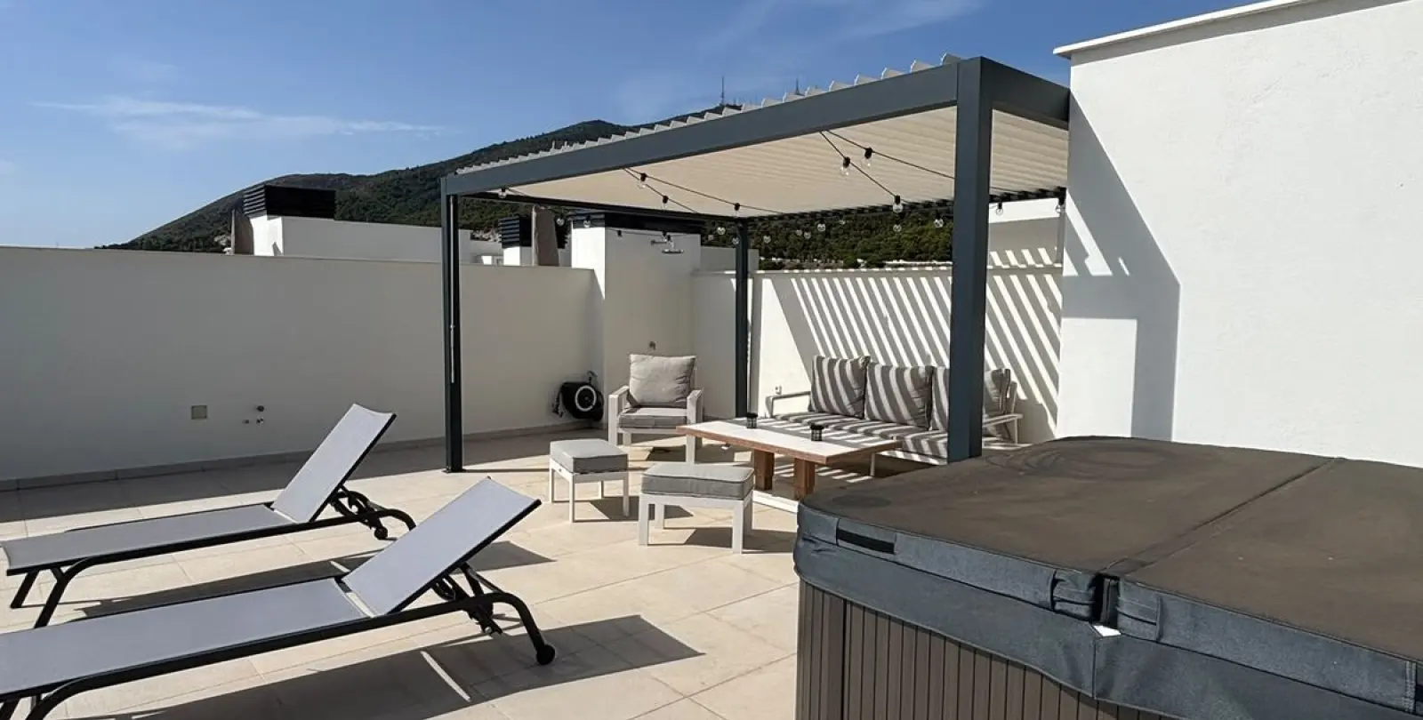 Sale of penthouse in Benalmadena 21