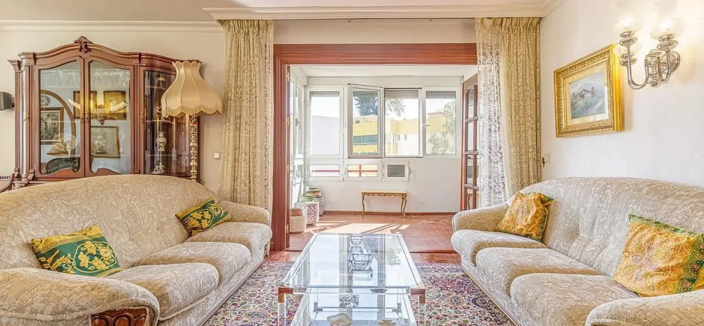 Venta de apartamento en planta media en Pedregalejo 1