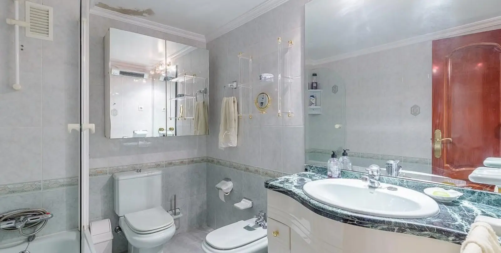Venta de apartamento en planta media en Pedregalejo 13
