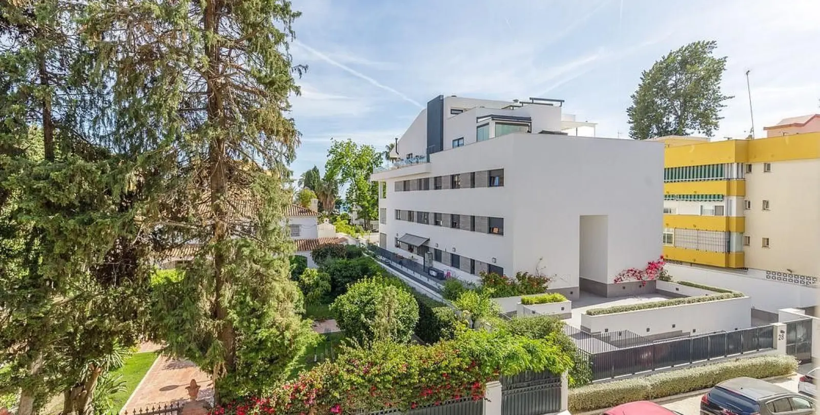 Venta de apartamento en planta media en Pedregalejo 24